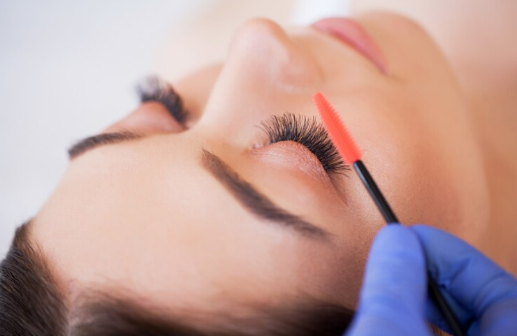 Best Eyelash Extensions Services in Ghatkopar