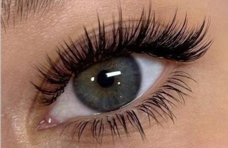 Eyelash Extensions Services In Vikhroli